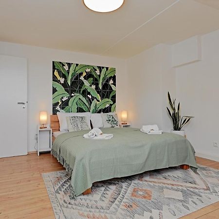 Stay&Dream - 75M² - Two Bedrooms - Kitchen - Netflix Essen Luaran gambar