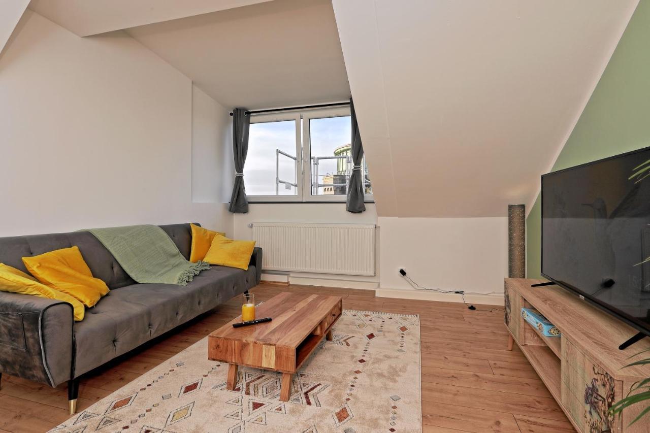 Stay&Dream - 75M² - Two Bedrooms - Kitchen - Netflix Essen Luaran gambar