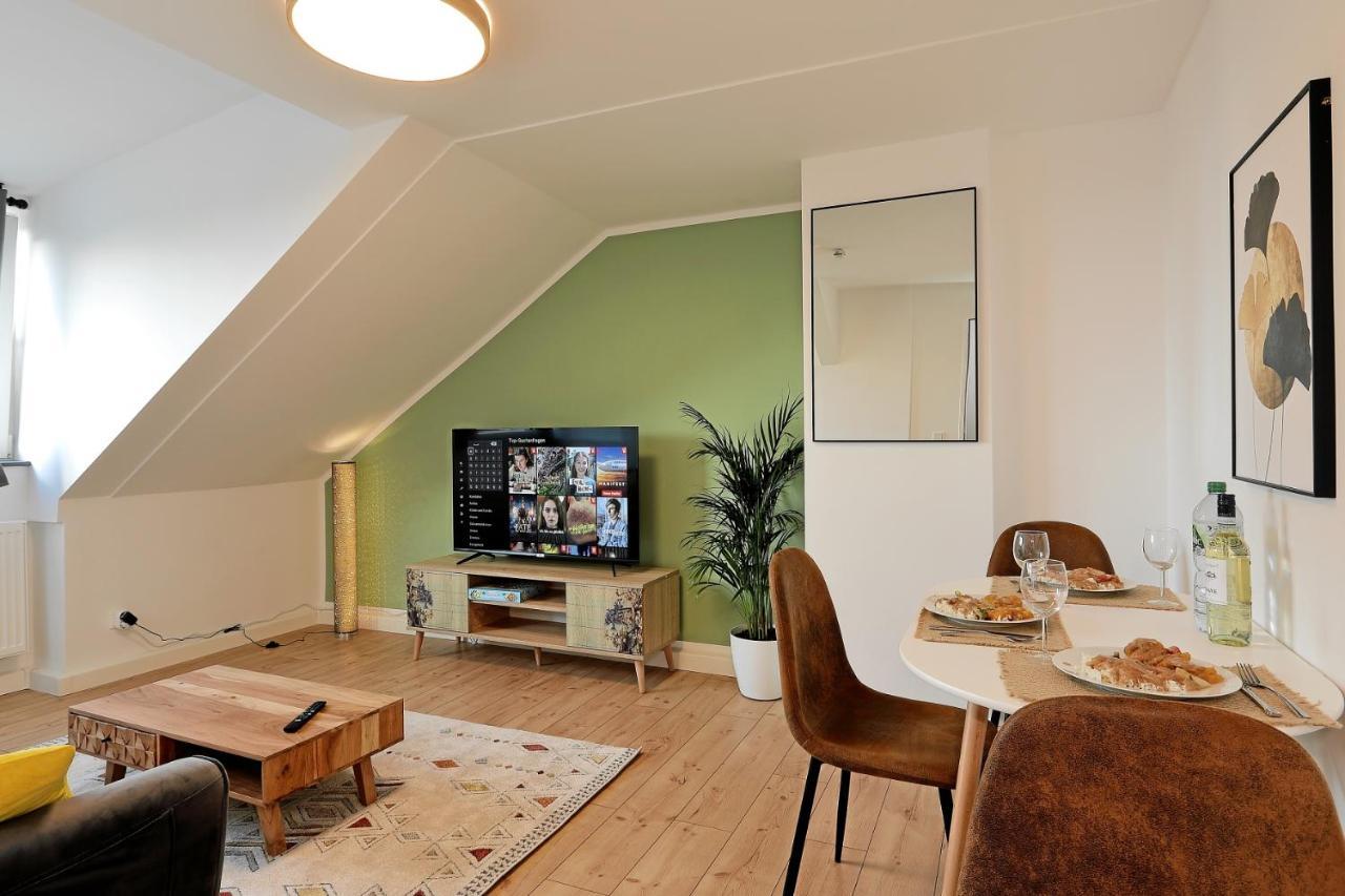 Stay&Dream - 75M² - Two Bedrooms - Kitchen - Netflix Essen Luaran gambar